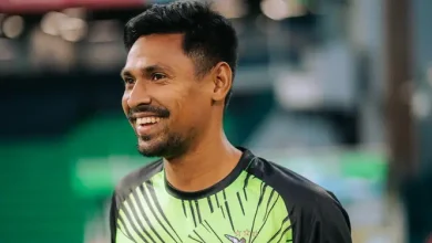 মুস্তাফিজের বিশ্বরেকর্ড! ছাড়িয়ে গেলেন আমিরকে, তবে আশঙ্কায় ফ্যানরা