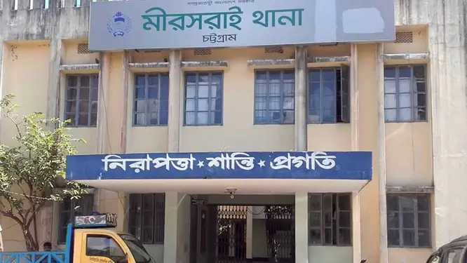 মিরসরাইয়ে যা ঘটল চাঁদা নিয়ে… সংঘর্ষে আহত ৮, এলাকায় উত্তেজনা!