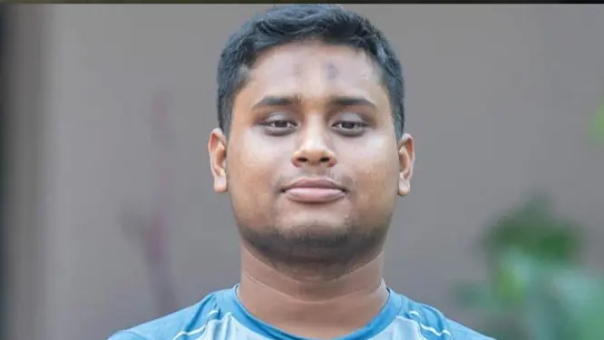 হাসনাত আবদুল্লাহর নামে ভাইরাল হওয়া ফটোকার্ড: আসল সত্য ফাঁস!