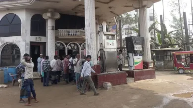 মধ্যরাত থেকে সব বন্ধ! তেল-গ্যাস না পেয়ে চরম ভোগান্তিতে সিলেটবাসী