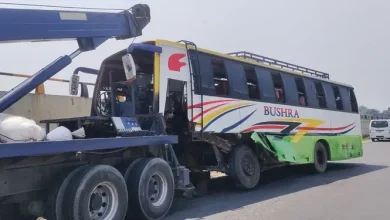 নলকায় বাসের ধাক্কা, মুহূর্তেই শেষ ৩ প্রাণ! এলাকায় চাঞ্চল্য